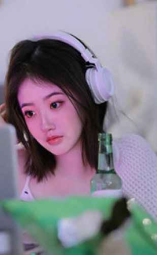 儿媳妇爸爸第一次上门要给红包吗：日常茶饮与实用小礼